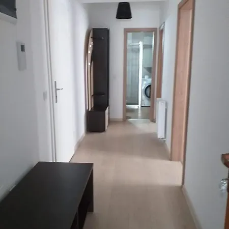 New Flat At Coresi Apartment